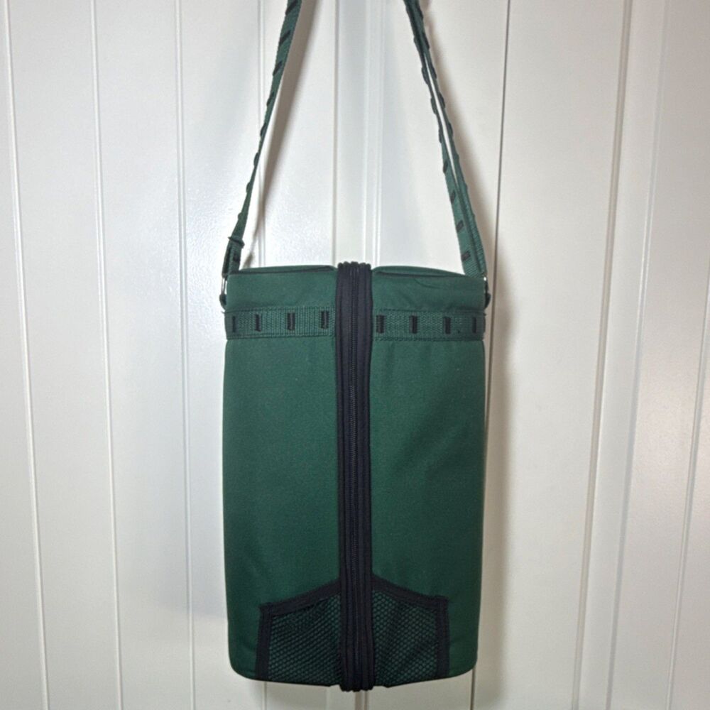 Picnic Time Green Wine Bag 2 Bottle Adjustable Strap Zipper Mesh Pocket